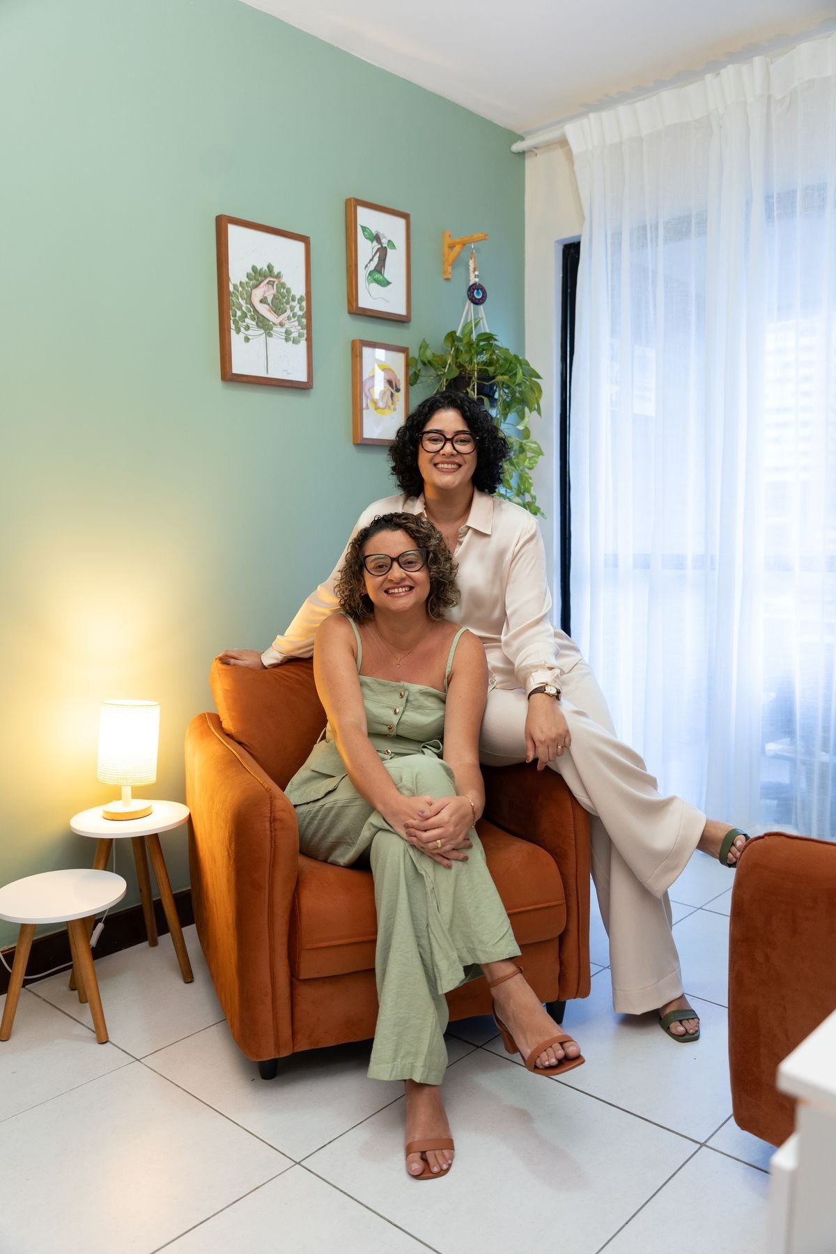 Amanda e Thaís - Fundadoras do Espaço Devir